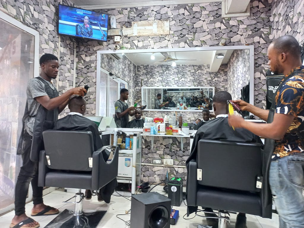 A barbershop using Kofa’s battery-inverter system. They were able to power 2 towel warmers, 2 UV light boxes, a sound system and multiple hair clippers.