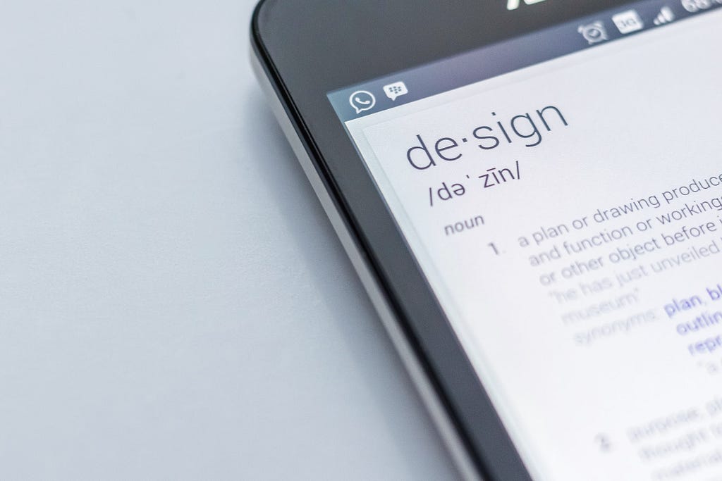 an imagine that displays the word design on a device