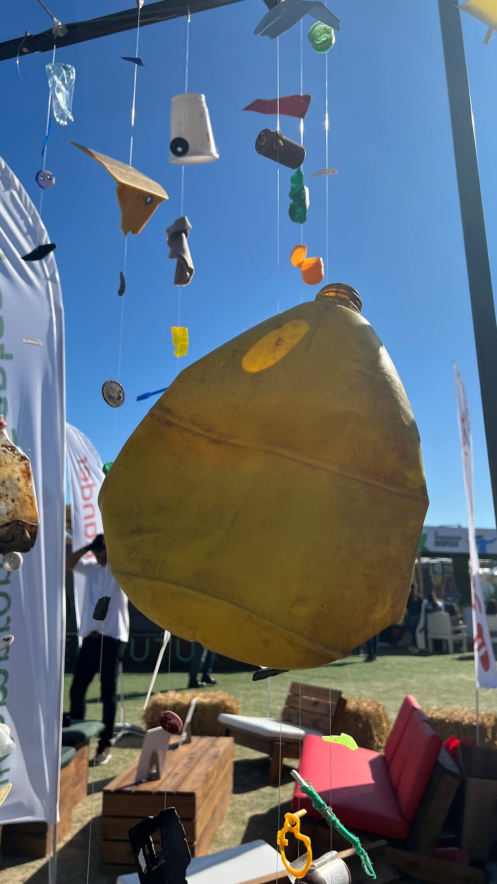 Plastic waste memorial on Feria Ecologica