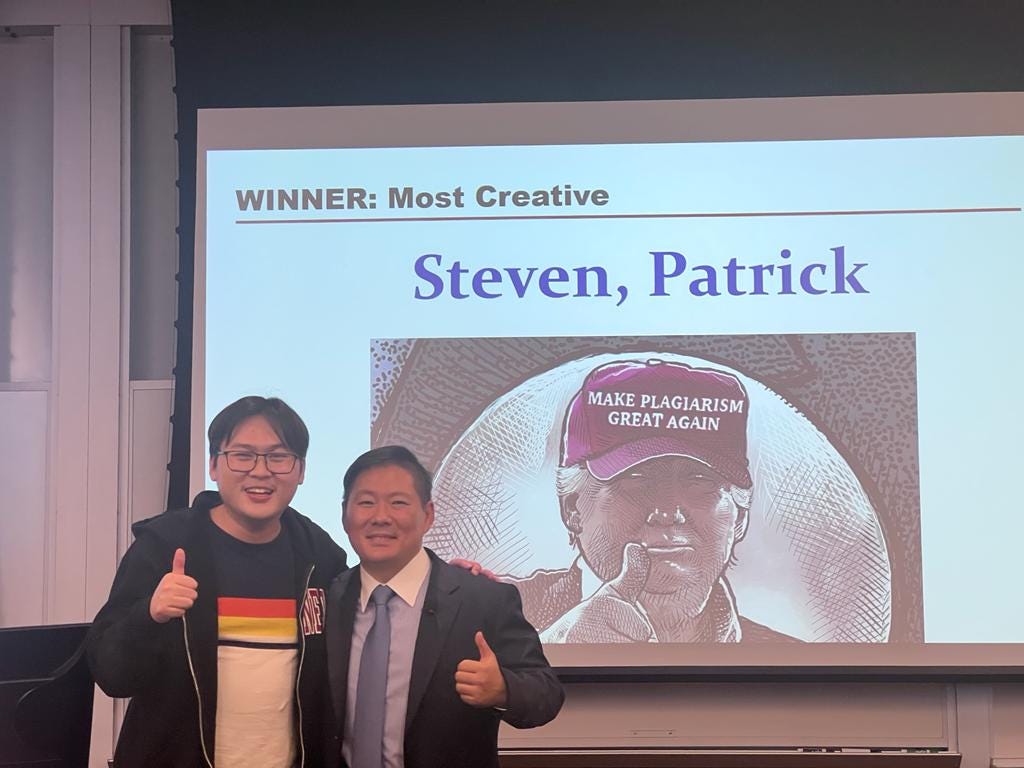 Patrick with his professor in front of a screen that is declaring him as the most creative participant.