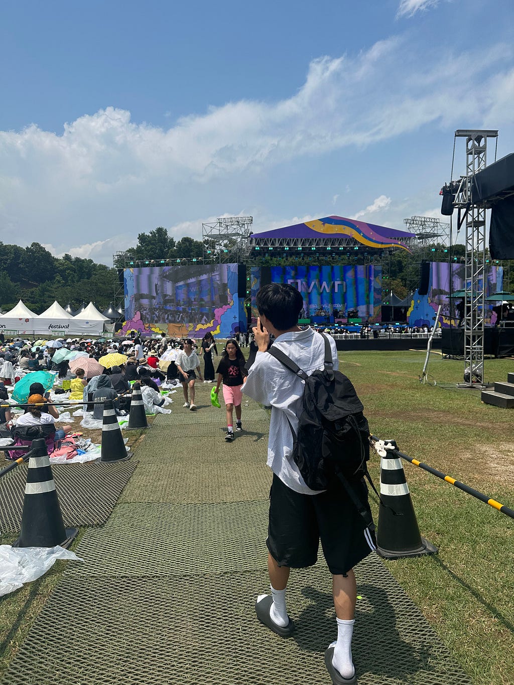 me @ a korean festival (weverse)