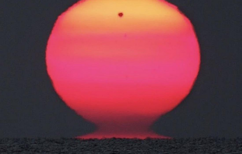 “Venus rising with the Sun”. https://apod.nasa.gov/apod/ap120608.html