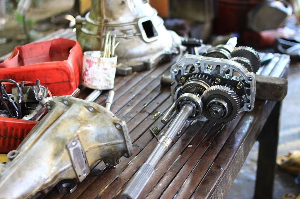 How Collaboration Between Manufacturers and OEMs Drives Product Innova