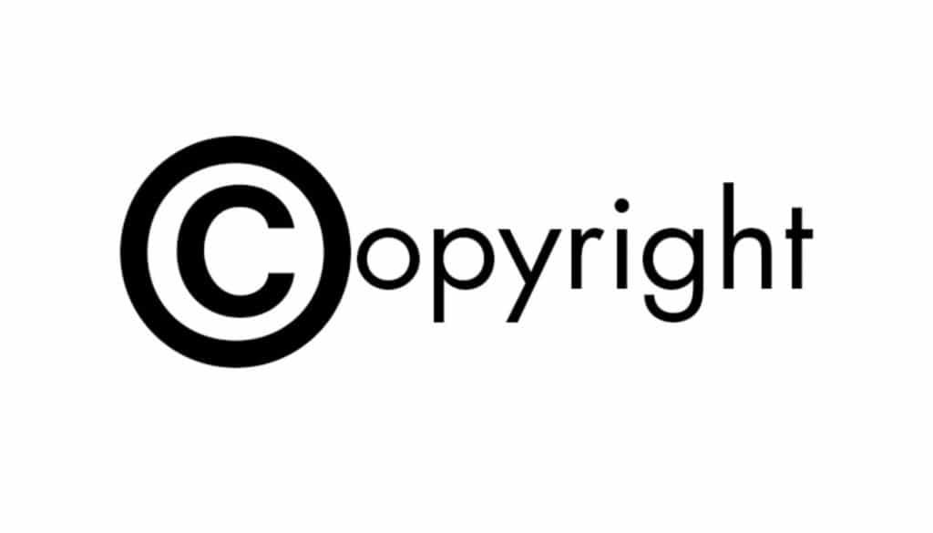 tahun copyright auto update di elementor