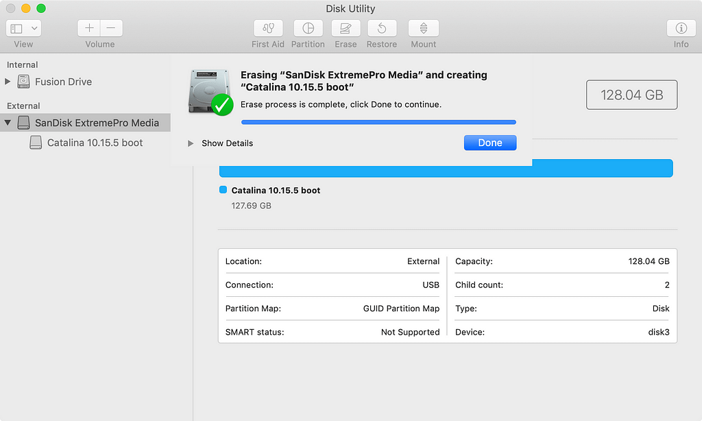 Disk Utility: The bootable USB drive is now formatted and ready to go.