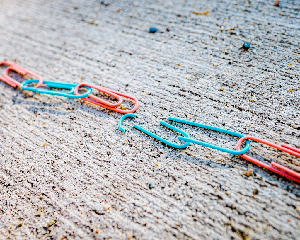 broken link of paper clips