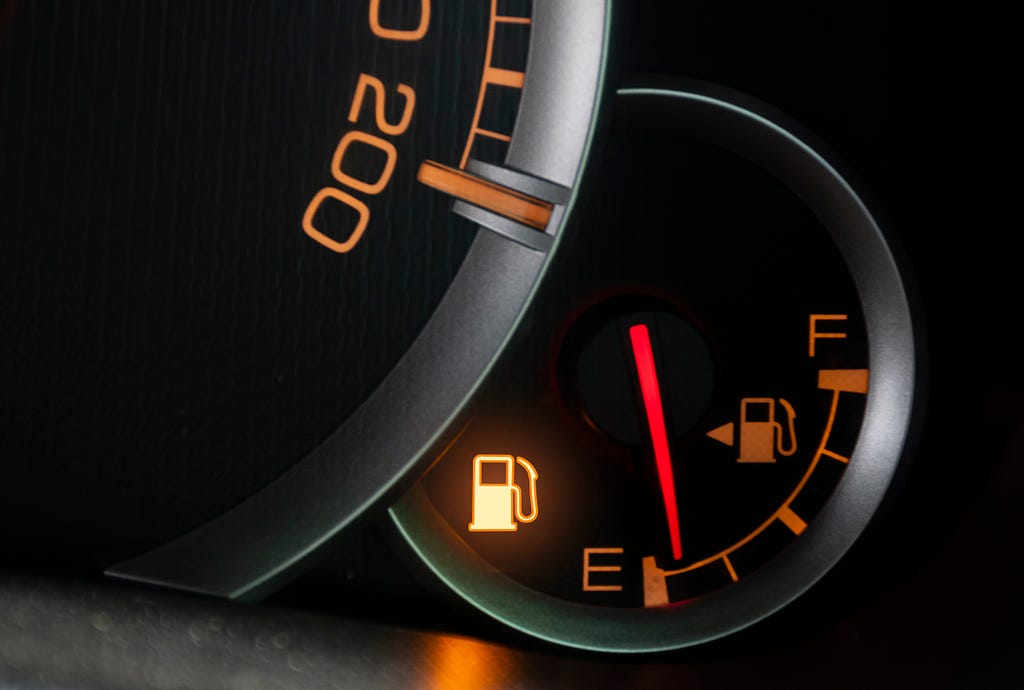 Four Reasons Why You Check Oil Light Indicator Is On?