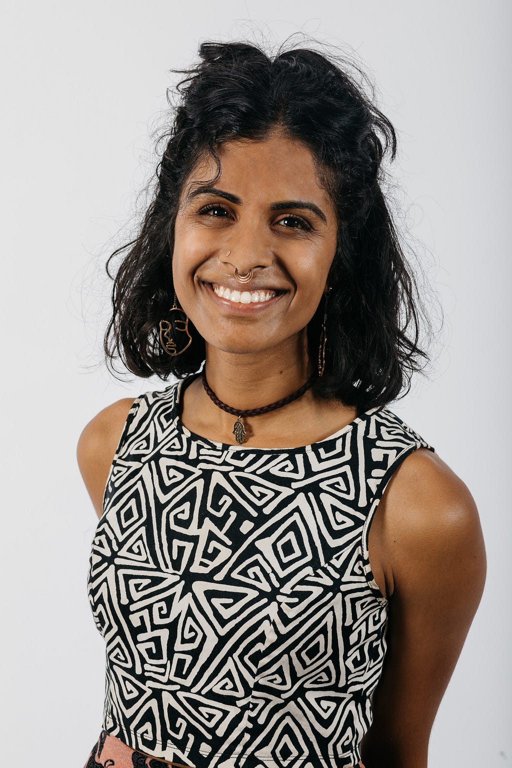 headshot of Meena Kaushik