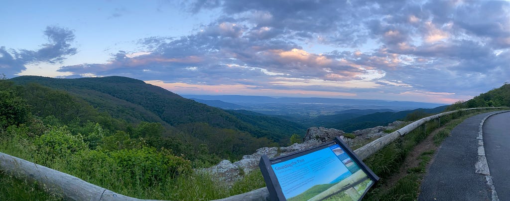 Scenic view at Shenandoah National Park (photo by author)