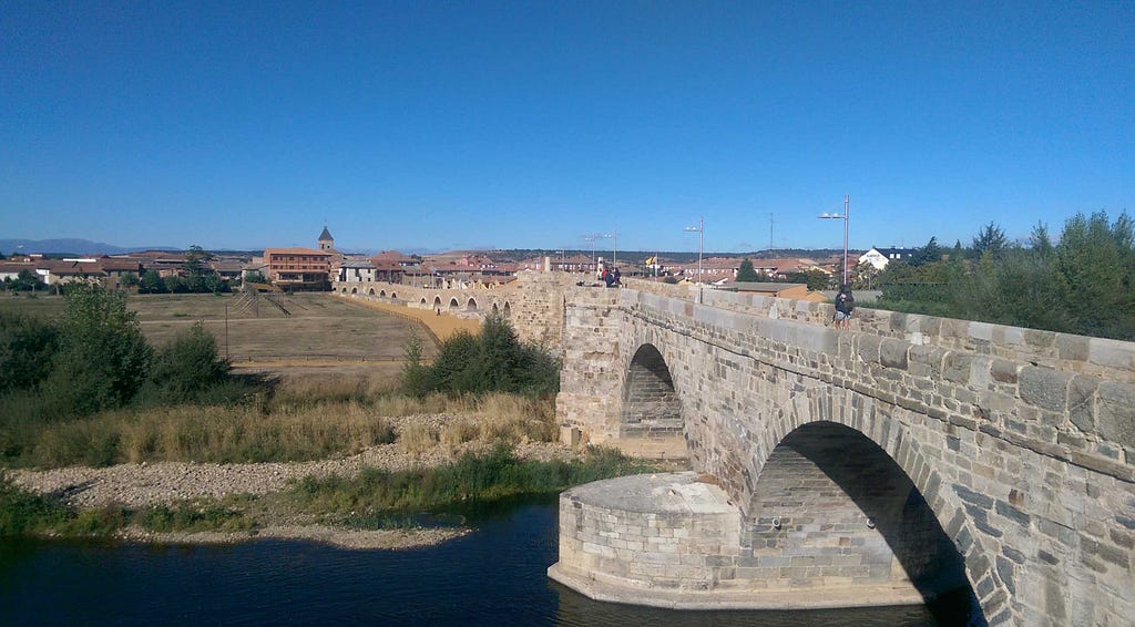 19 arch bridge at Hospital de Orbigo