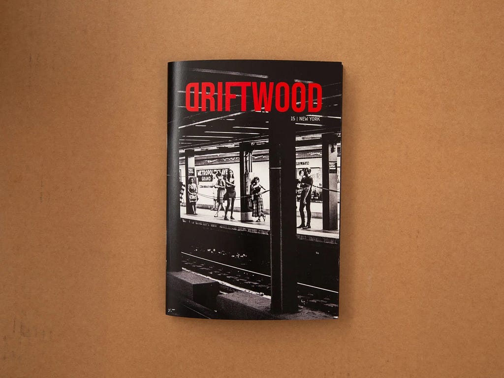 DRIFTWOOD 15 | New York by Christian Reister