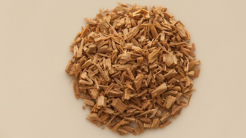 How does sandalwood smell?