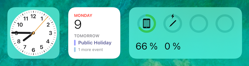 Apple’s charge widget on my iPad’s home screen.