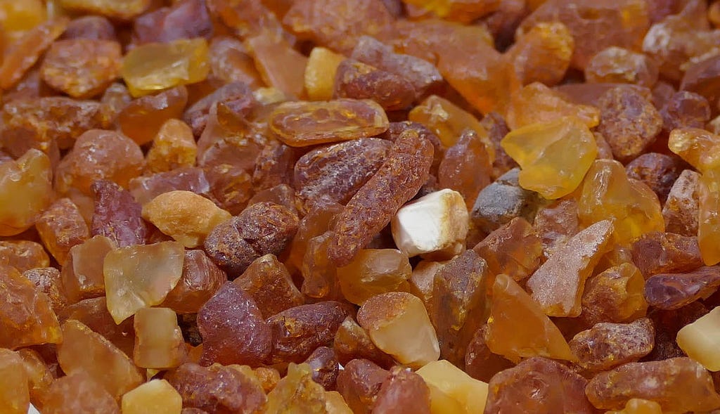 Baltic amber stones (raw amber — succinite) for amber jewelry making