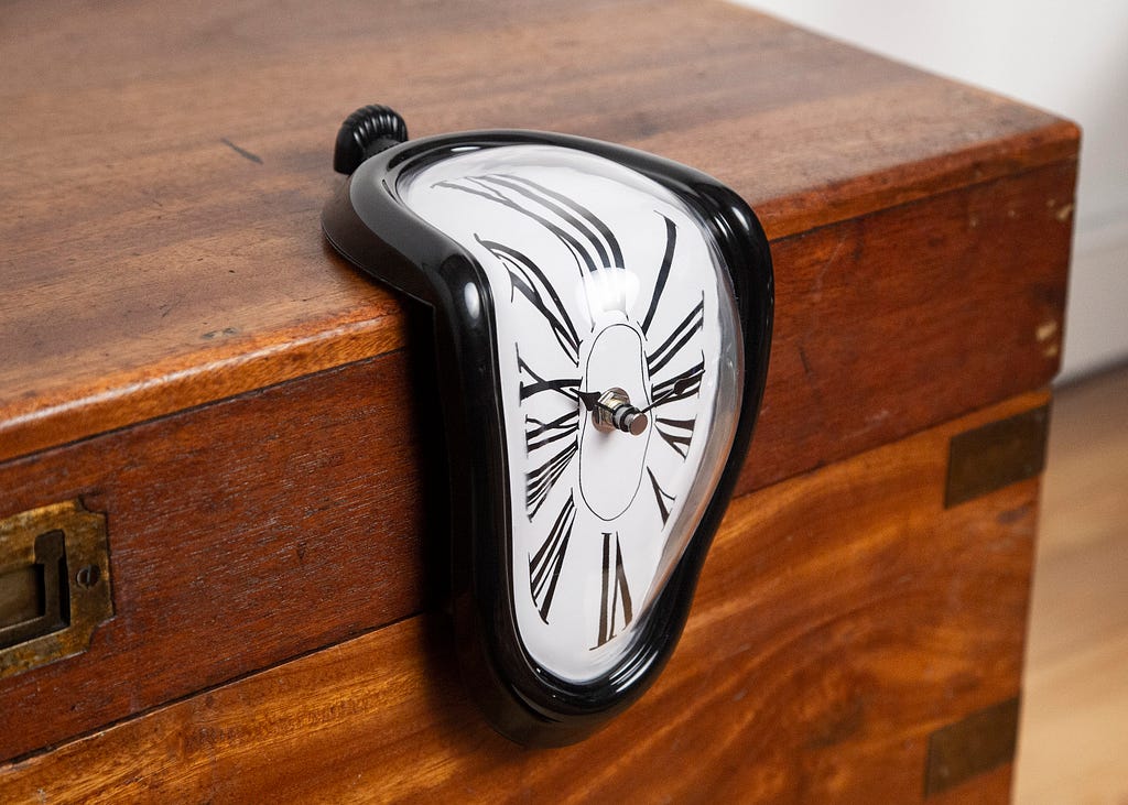 Melted clock — Symbolising the disparency between time for the adhd mind