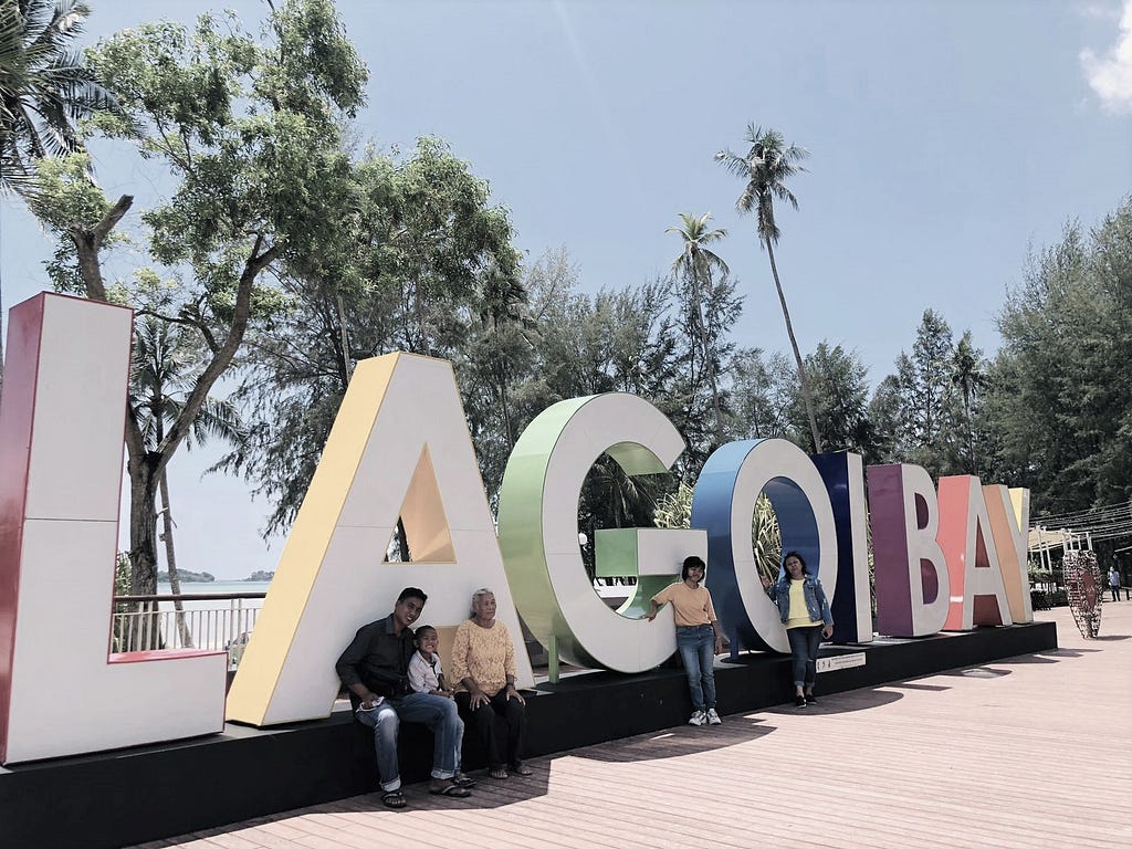 Pantai Lagoi Bay