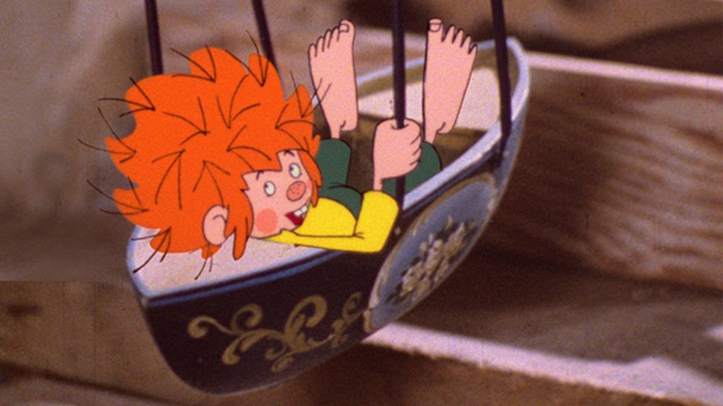 Pumuckl in seiner Schaukel (BR/Infafilm GmbH/Original-Entwurf Pumuckl-Figur: Barbara von Johnson)