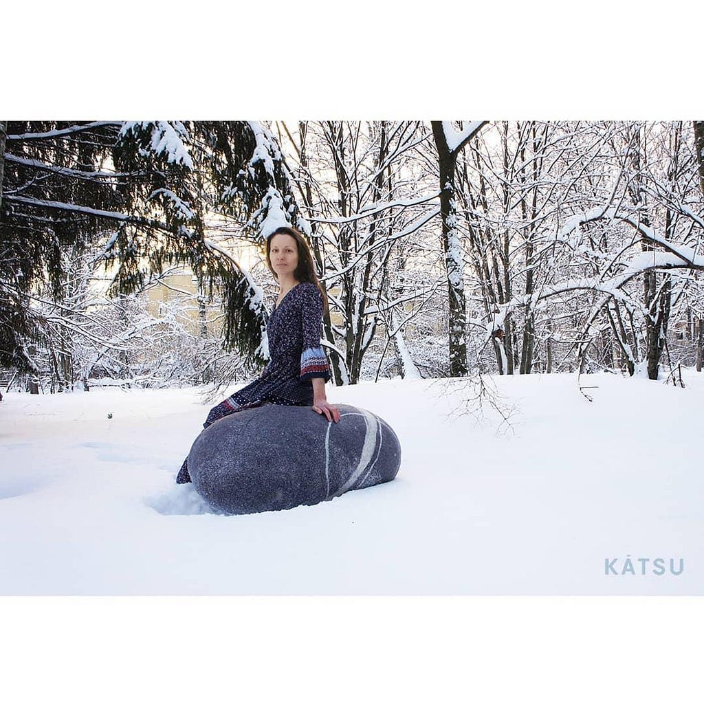 KATSU boulder on the snow
