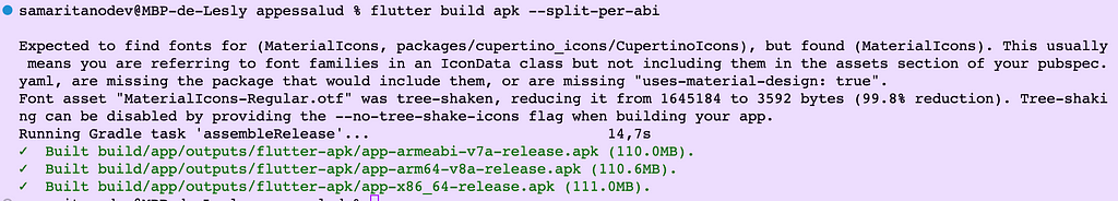 Resultado de la ejecución del comando flutter build apk — split-per-abi en la terminal.