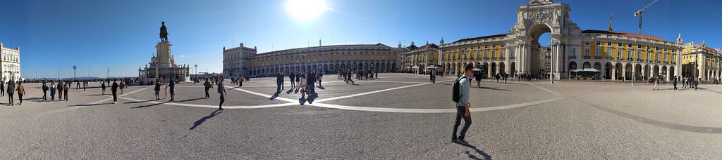 Praça do Comércio, 1100–148 Lisboa, Portekiz