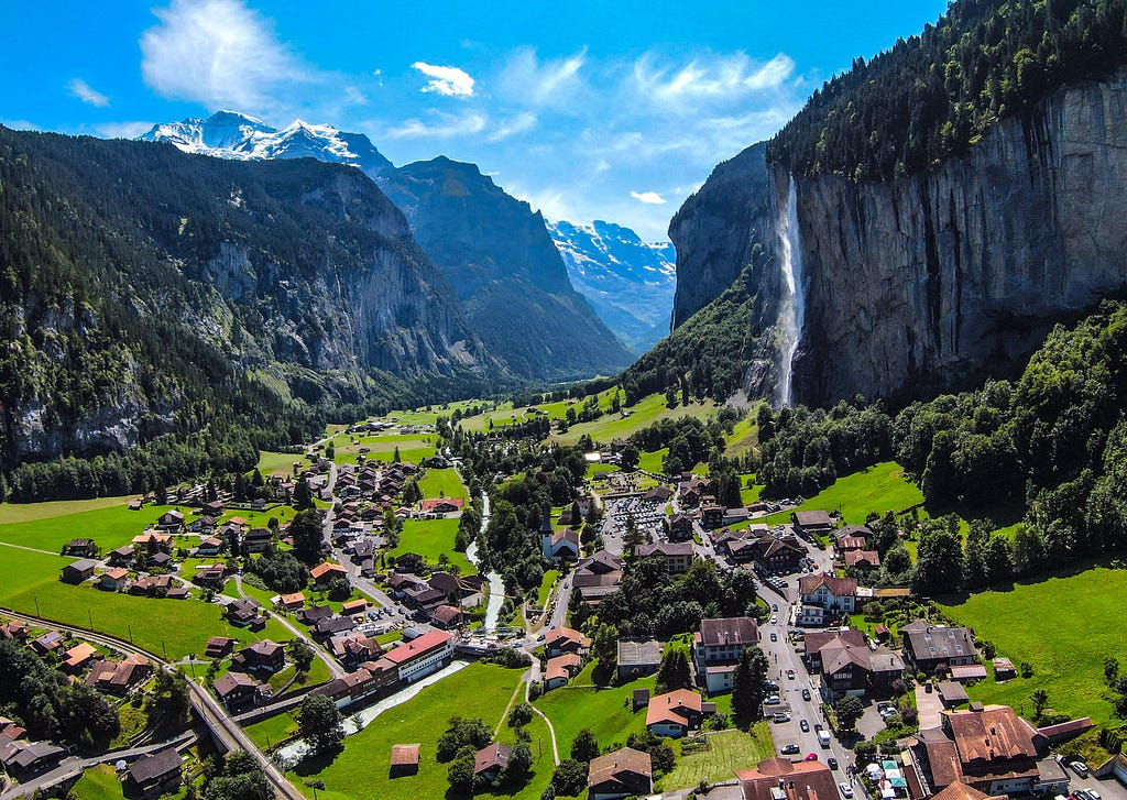 Unexplored Things to do in Lauterbrunnen Switzerland apnajourney.comUnexplored Things to do in Lauterbrunnen Switzerland apnajourney.com