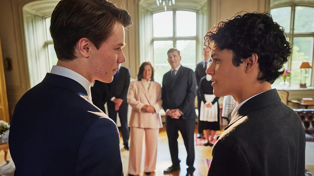 Simon and Wilhelm, main couple of Young Royals, look at each other in front of the King and Queen.