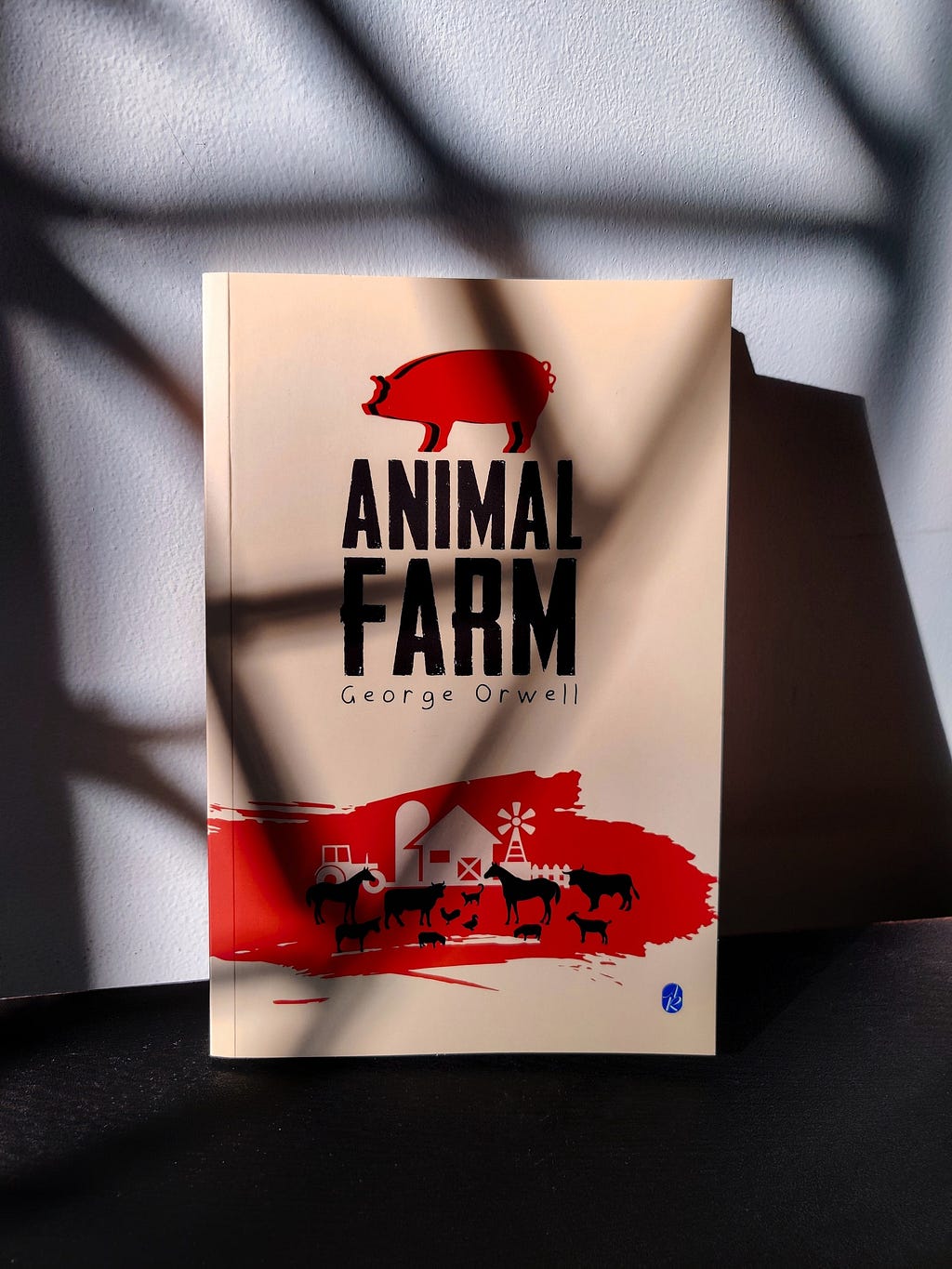 Animal Farm by George Orwell (paperback)