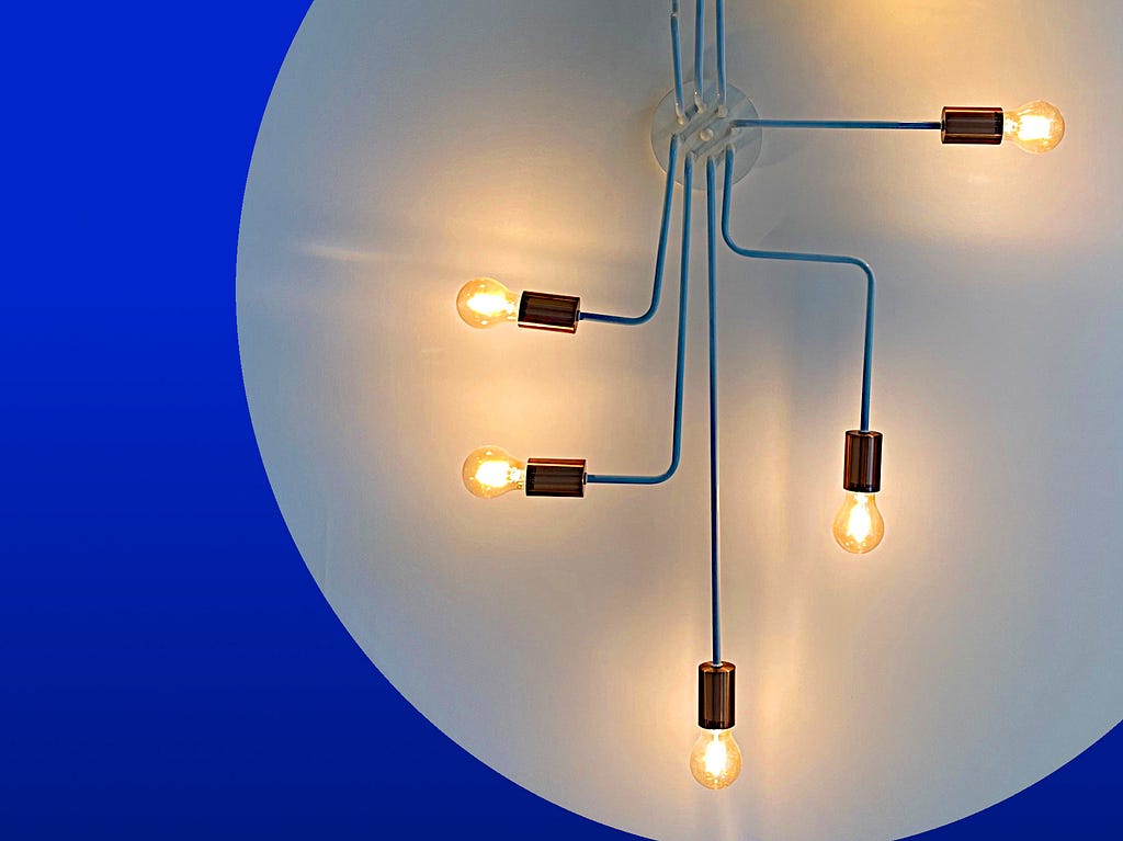 Lightbulbs connected to a hub with wires