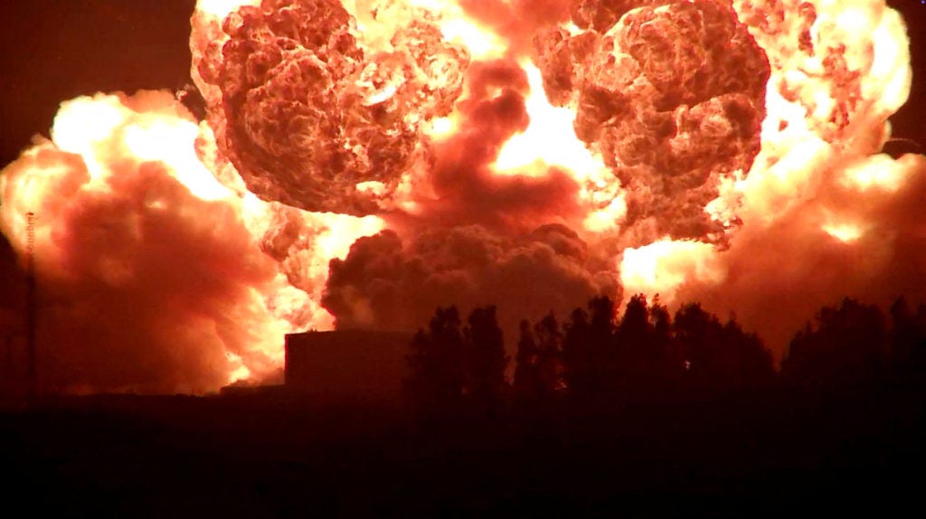 New Glenn Rocket Blast: Bezos’s Space Mission Had Massive Setback New Glenn Rocket Blast: Bezos’s Space Mission Had Massive Setback