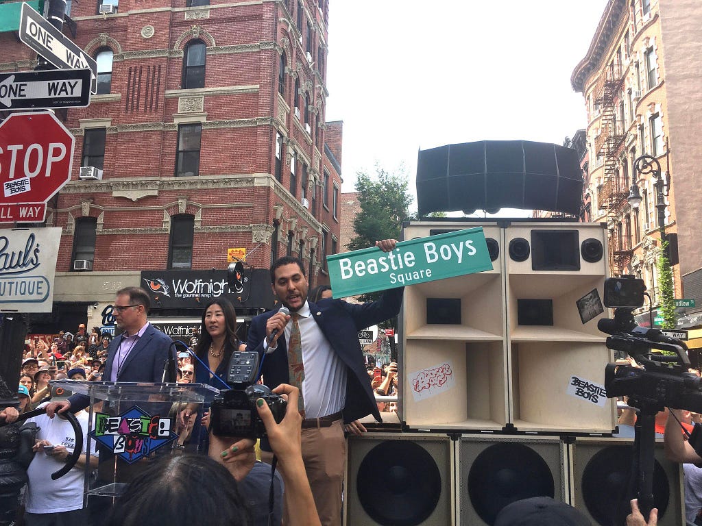 Beastie Boys Square sign, revealted