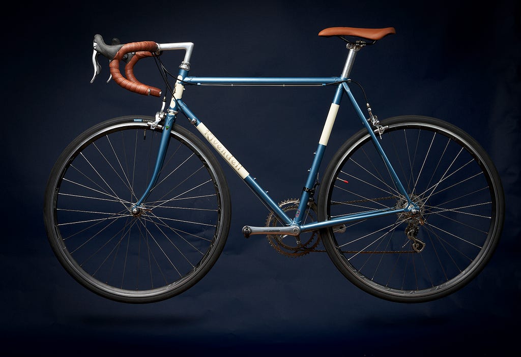 Completely rebuilt 1995 Rivendell Road frame, rebuilt in 2023 with 11-speed Campagnolo shifters