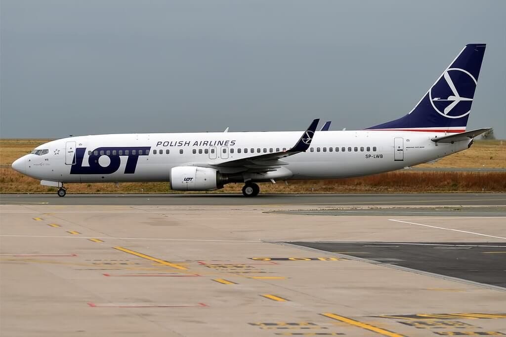 LOT Polish Airlines LUX Terminal +1–888–839–0502