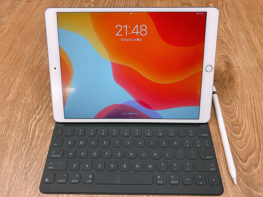 iPad Pro + Smart Keyboard