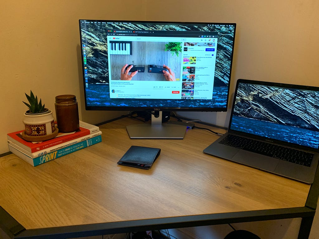 Dell monitor and Macbook Air