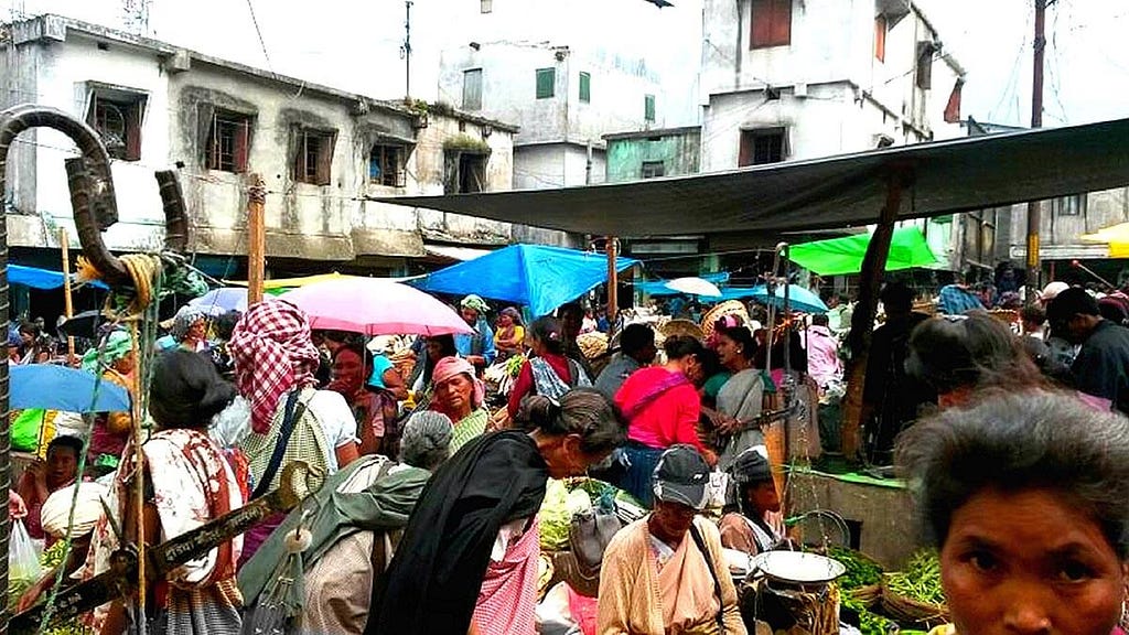 Ïewduh (“Main Market”), Shillong.