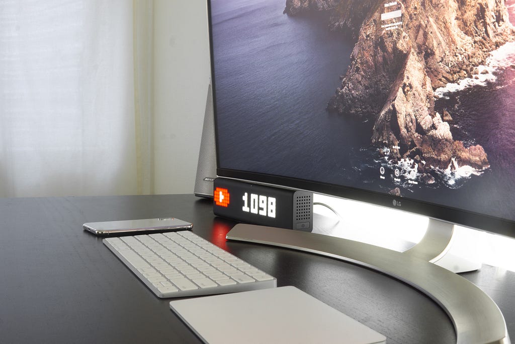 Desk with Magic Trackpad