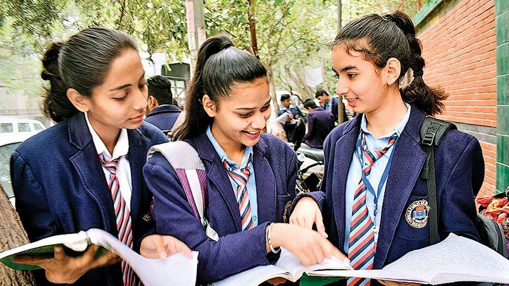 How was the CBSE Class 12 Mathematics paper for 2016?