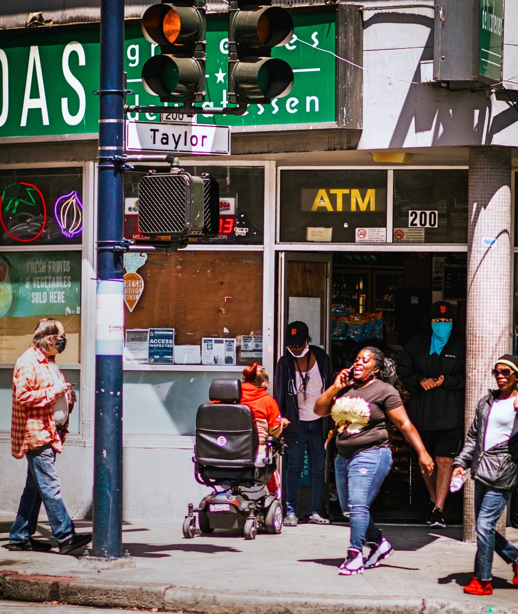 Street scene in SF’s Tenderloin