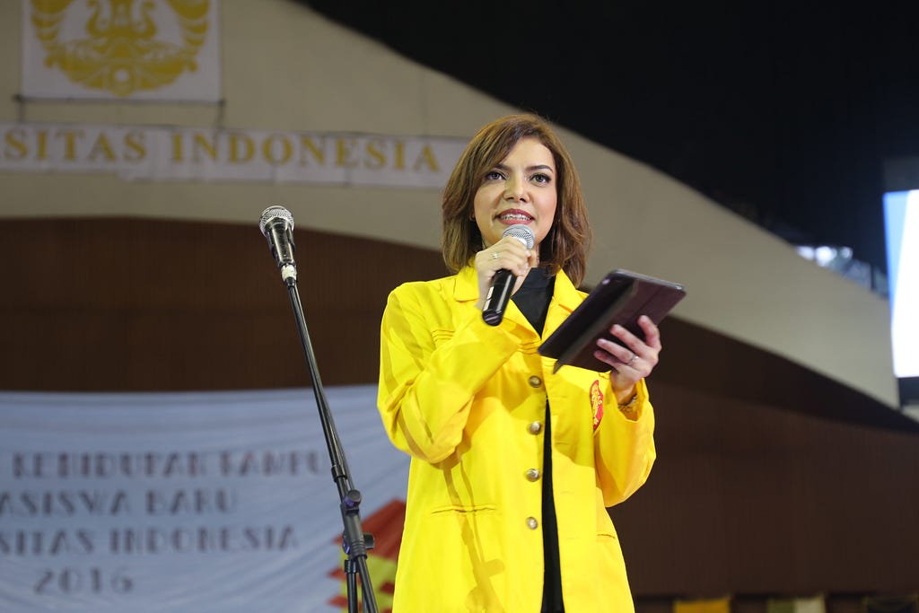 Najwa yang sedang mengisi salah satu rangkaian acara Orientasi Kehidupan Kampus (OKK) 2016 di Balairung Universitas Indonesia