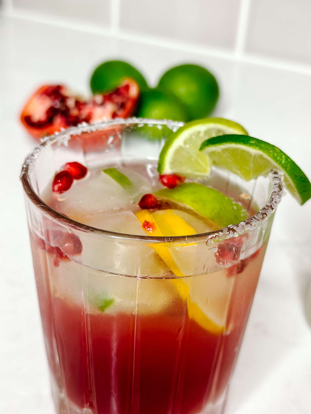 mocktail, non-alcoholic drink, lime, pomegranate juice, Dry January