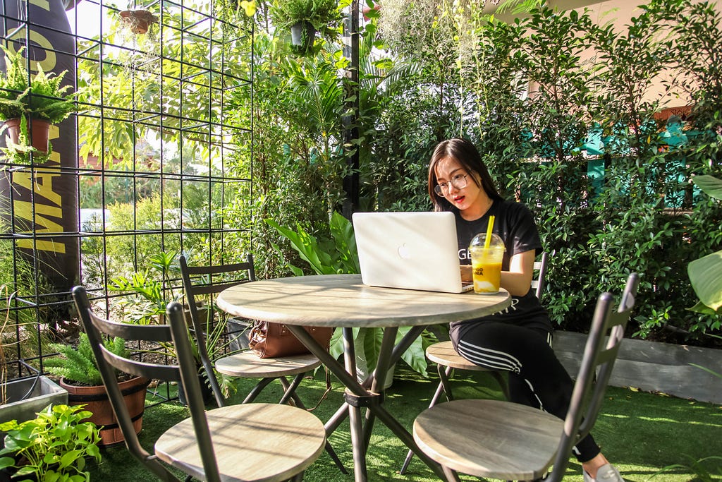 Experience the Digital Nomad Lifestyle in these Countries offering a Remote Work Visa.