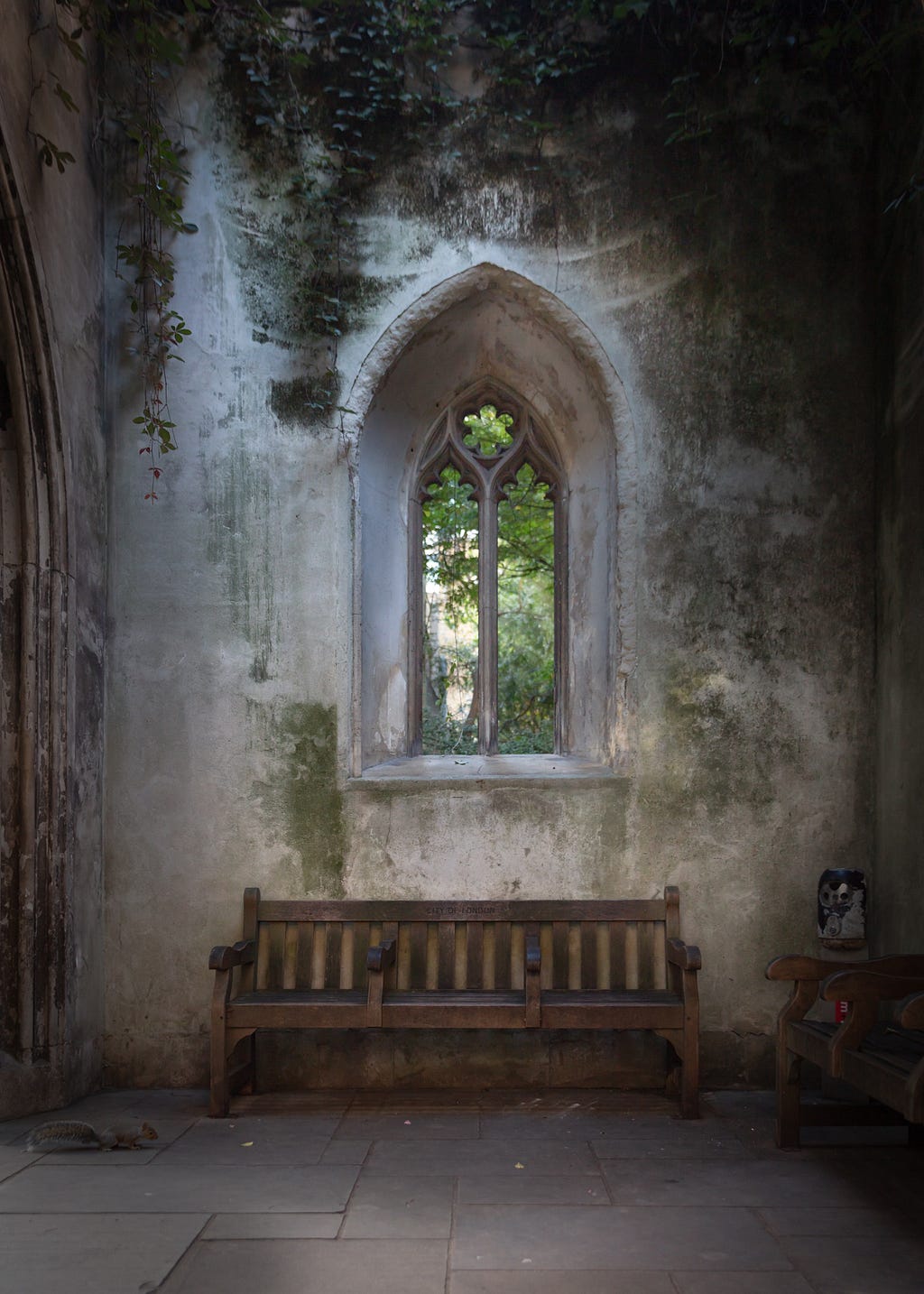 St-Dunstan in the East Entrance with bench-Photo by Shawn M. Kent