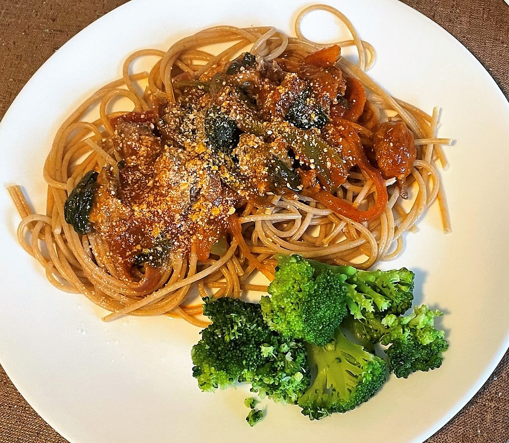 Whole Wheat Sausage Pasta + Steamed Broccoli