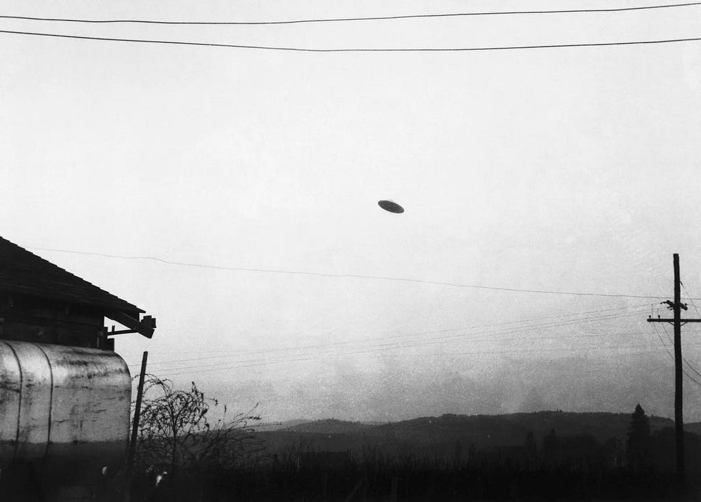 A flying saucer photograph