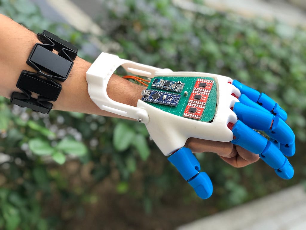 From $30,000 to $200: These Berkeley students hope to slash the cost of prosthetic  hands with… - Fung Institute for Engineering Leadership