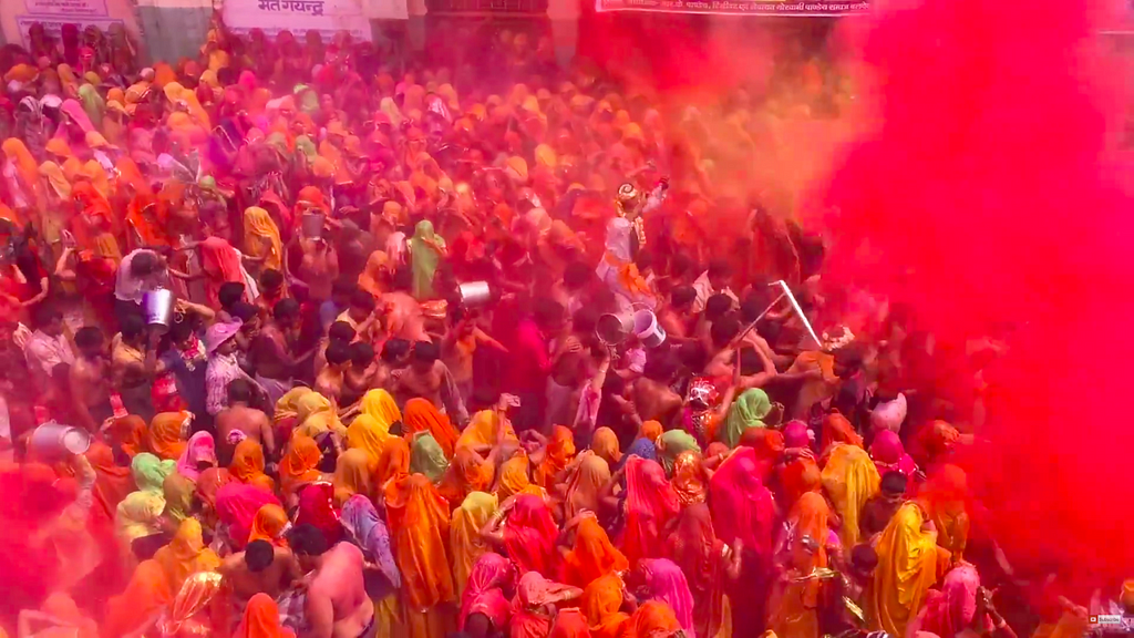 Huranga Holi In Baldeo