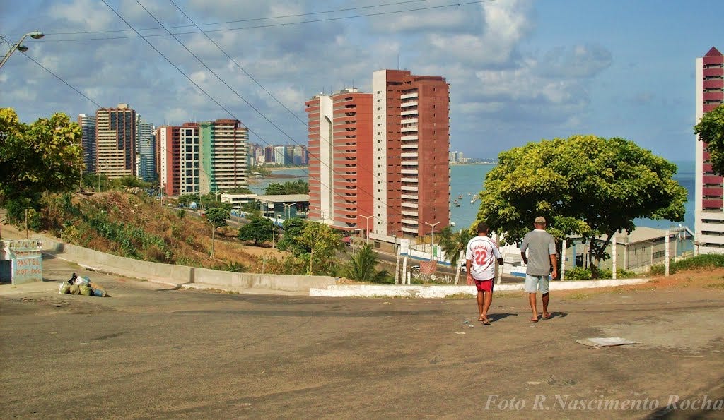 R. Nascimento Rocha