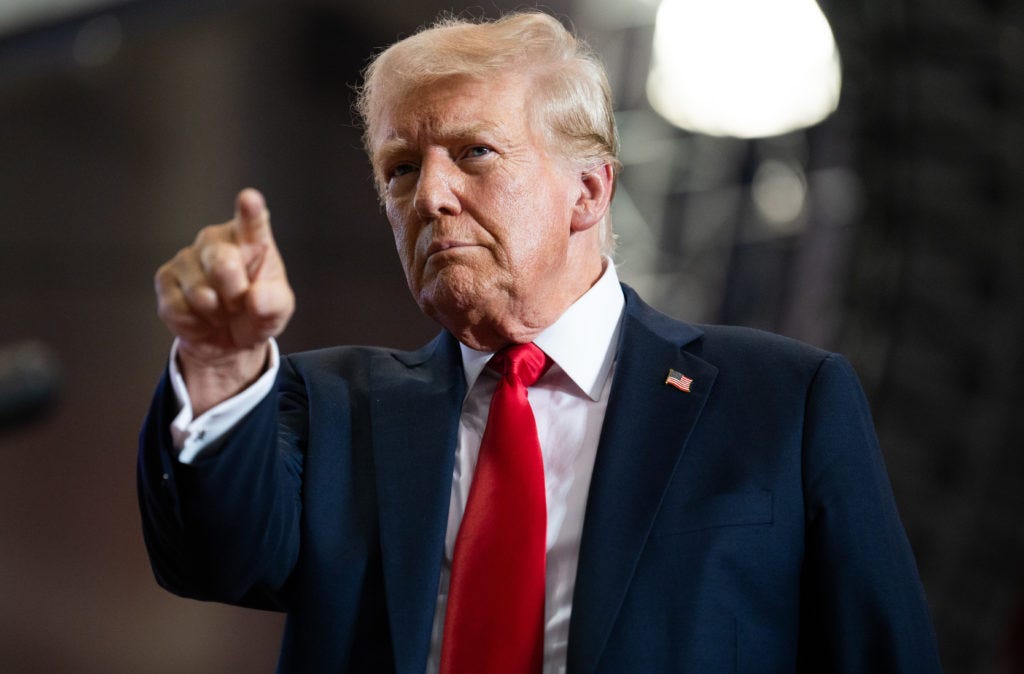 Trump’s Election Campaign Accuses Iran of Hacking Attack Amid Rising Tensions