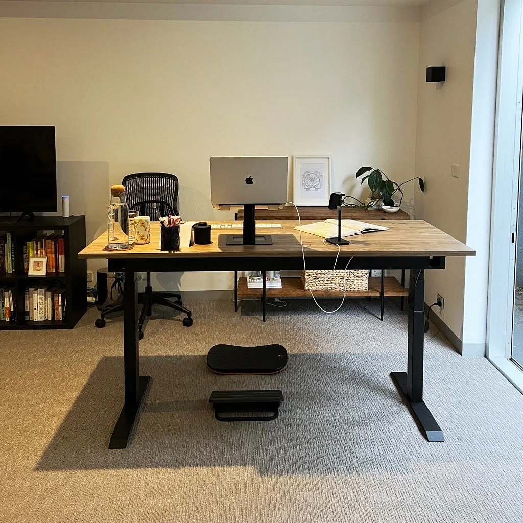 Using Your Standing Desk With a Balance Board