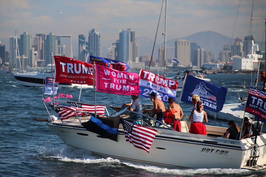 Trump boat rally